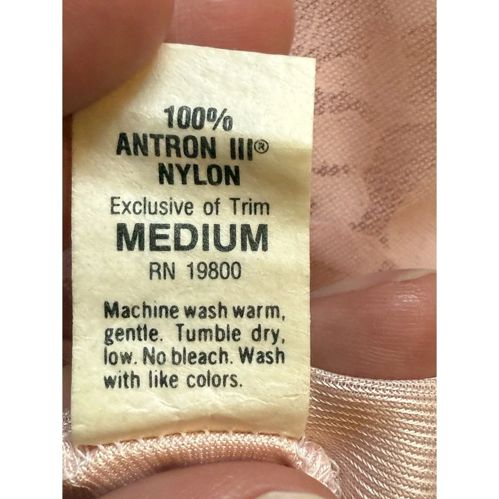 Gotham New York Pink Lace Camisole Size Medium READ‎